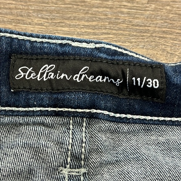 Stella in Dreams Mid Rise Bootcut Jeans - Picture 2 of 14